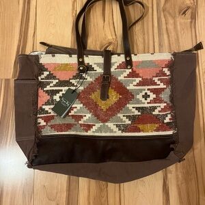 Myra Bag Weekender